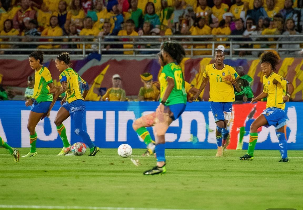 巴西女足VS牙买加女足：世界杯预选赛焦点对决精彩回顾